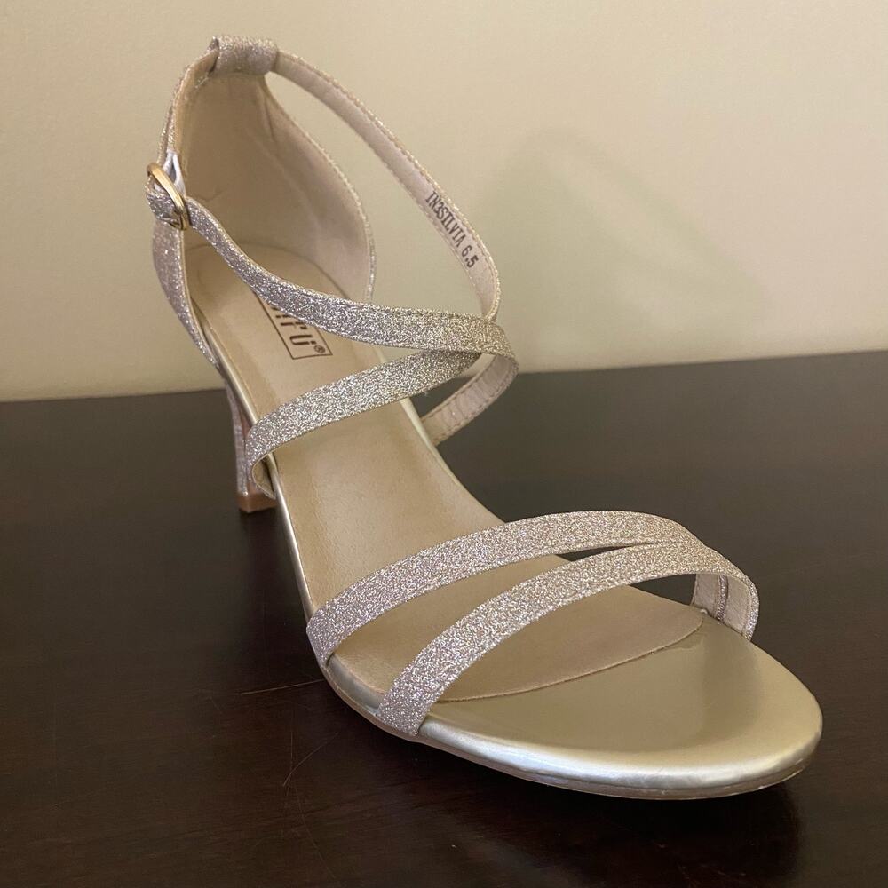 IDIFU Women's Heels‎ Ankle Strap Wedding Shoes - Picture 2 of 9